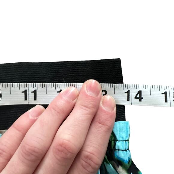 Kensie Blue Floral Mini Skirt - Picture 6 of 7